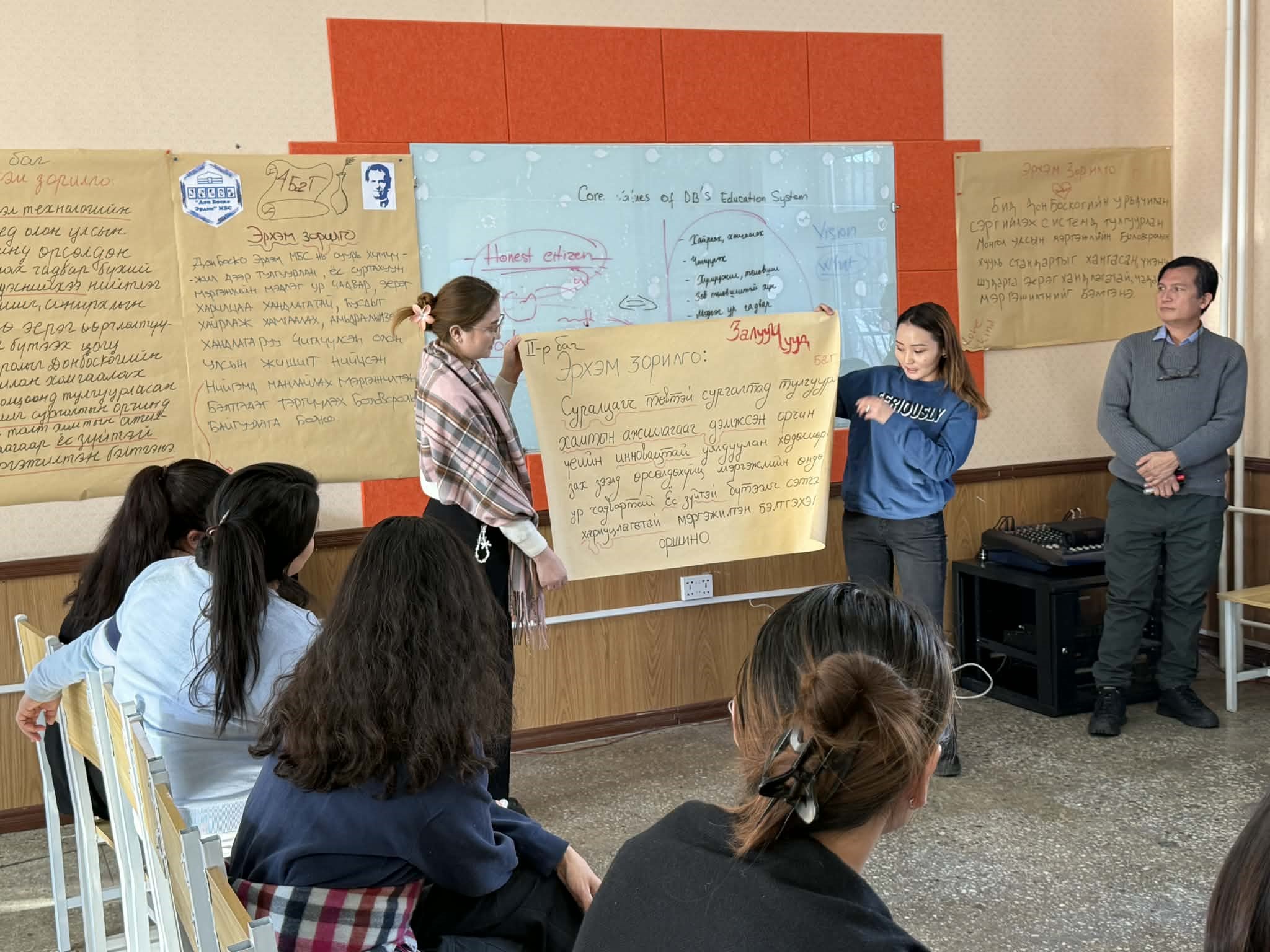 9a9d7cb5-85e5-4d43-98f7-cb9e2c0ee97e