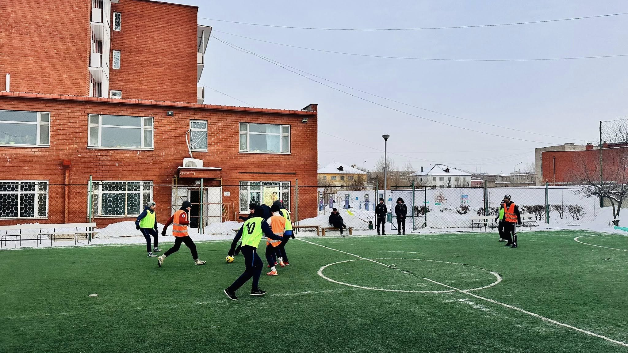 615062386_3825894211046905_8673127195494354809_n